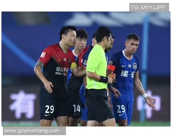 深圳足球队包夹战术解析及其在比赛中的应用与效果分析