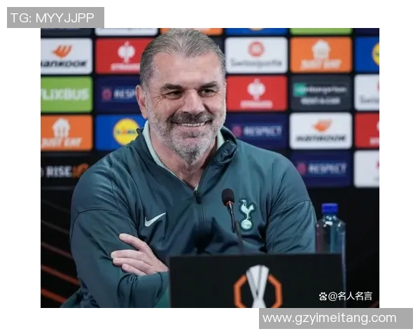 历史足球明星排名前五十的传奇人物与他们的辉煌成就回顾 历史足球明星排名前五十的传奇人物与他们的辉煌成就回顾