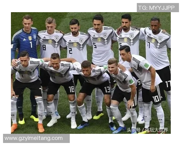 广州羽毛球队在世界杯预选赛中的默契配合与战术分析 广州羽毛球队在世界杯预选赛中的默契配合与战术分析